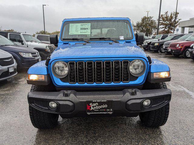 new 2025 Jeep Gladiator car, priced at $40,978