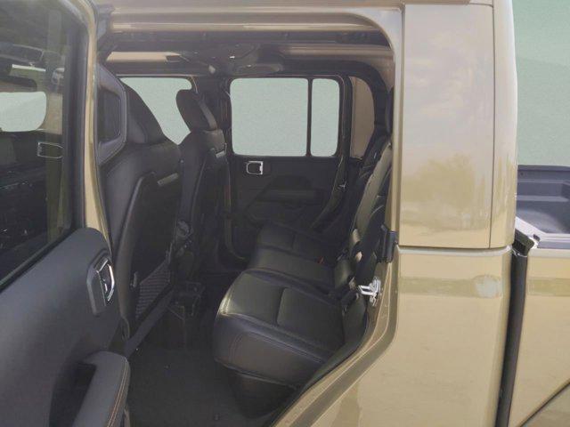 new 2025 Jeep Gladiator car, priced at $42,219