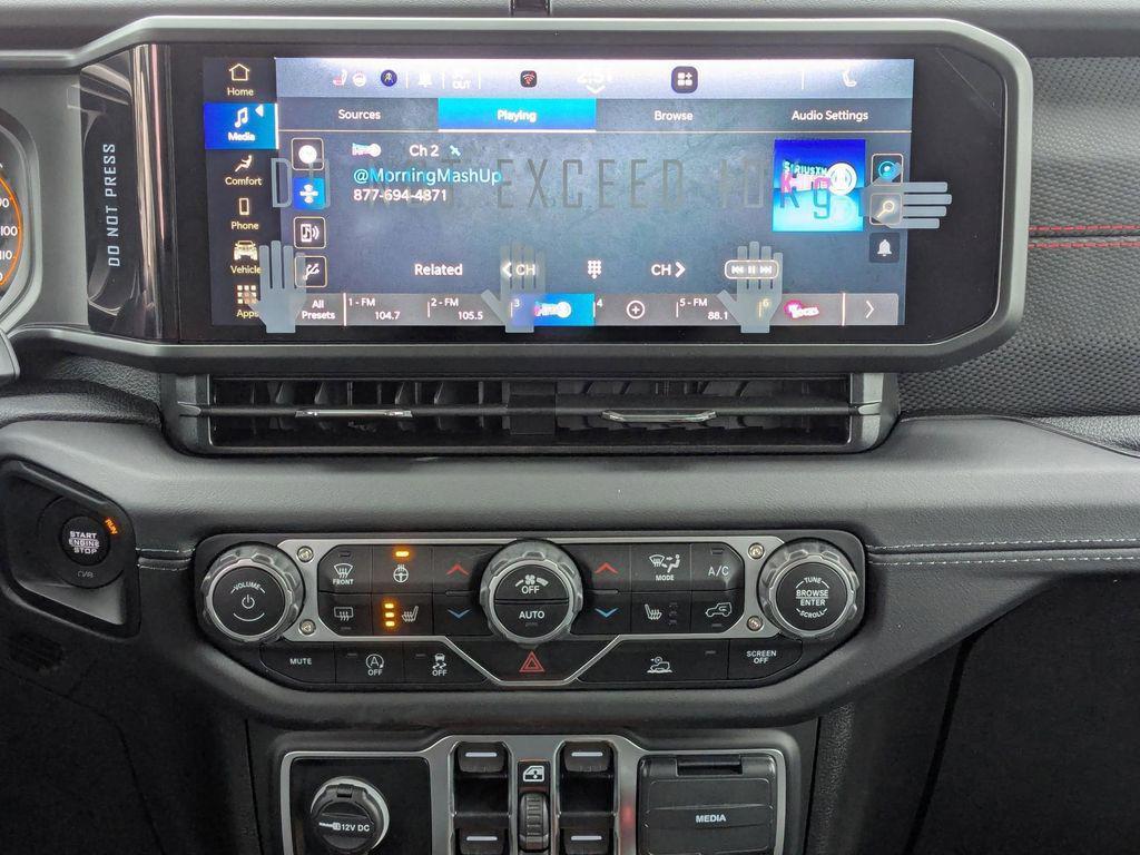 new 2025 Jeep Wrangler car, priced at $49,042