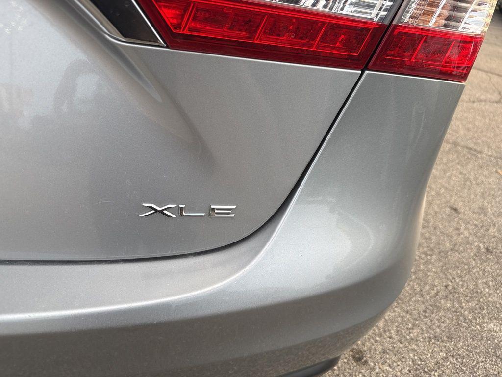 used 2015 Toyota Avalon car, priced at $14,275