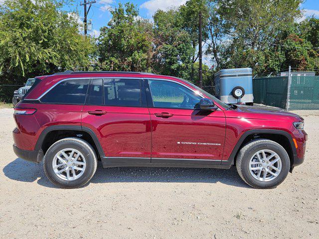 new 2025 Jeep Grand Cherokee car, priced at $39,131