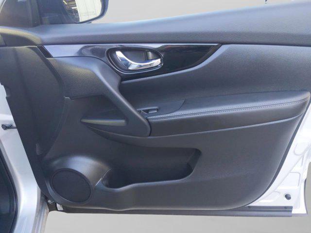 used 2022 Nissan Rogue Sport car, priced at $21,226