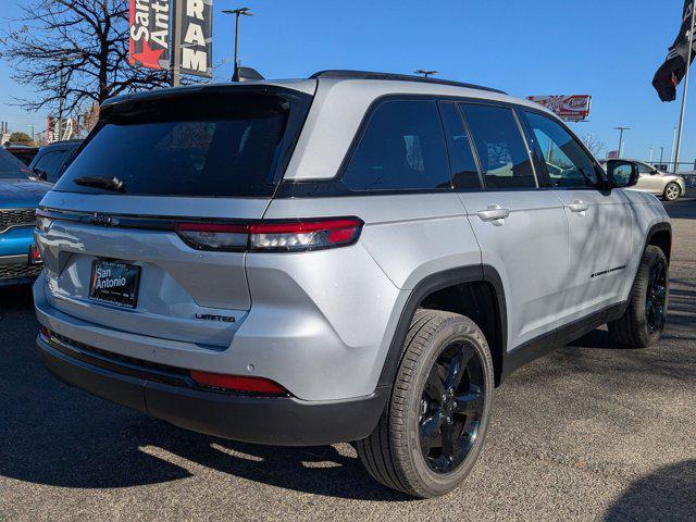 new 2025 Jeep Grand Cherokee car, priced at $44,256