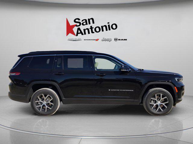 new 2025 Jeep Grand Cherokee L car, priced at $45,233