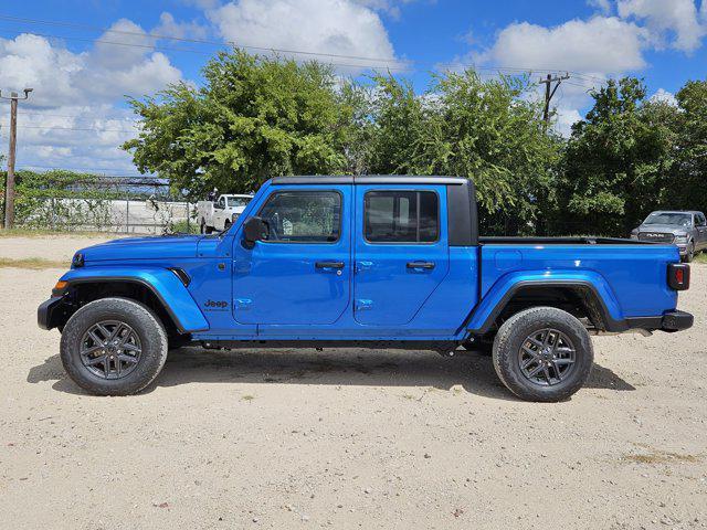 new 2024 Jeep Gladiator car, priced at $44,245