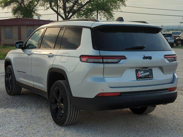 new 2024 Jeep Grand Cherokee L car, priced at $41,924