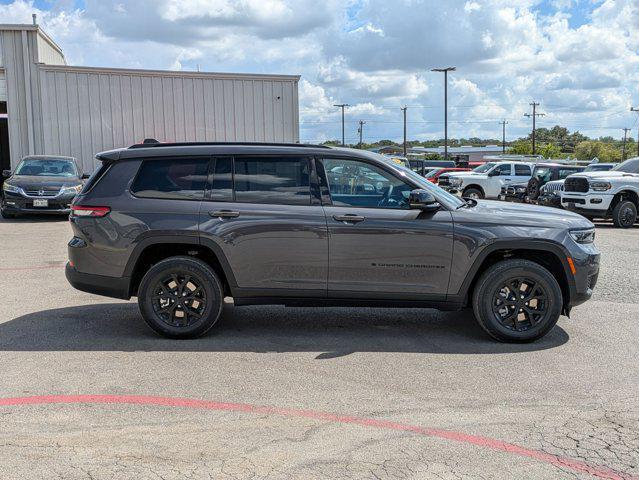 new 2024 Jeep Grand Cherokee L car, priced at $40,883