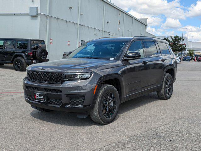 new 2024 Jeep Grand Cherokee L car, priced at $40,883