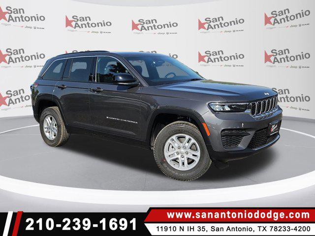 new 2025 Jeep Grand Cherokee car, priced at $38,896