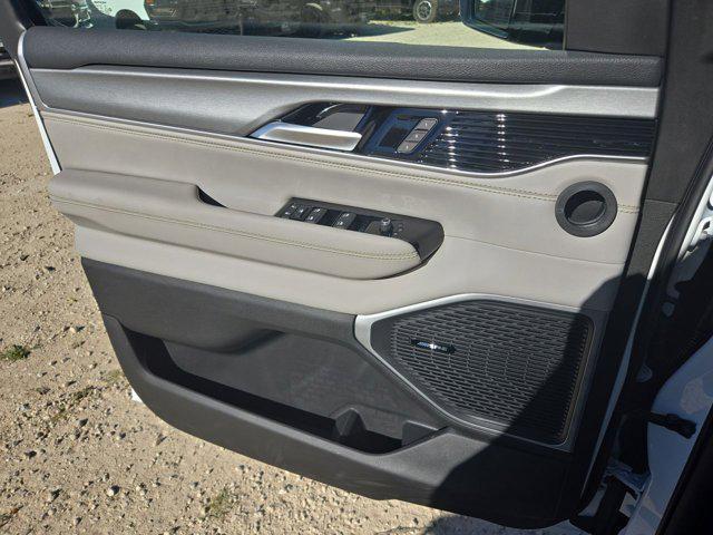 new 2025 Jeep Wagoneer car, priced at $57,077