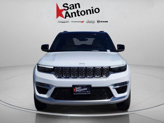 new 2025 Jeep Grand Cherokee car, priced at $54,400