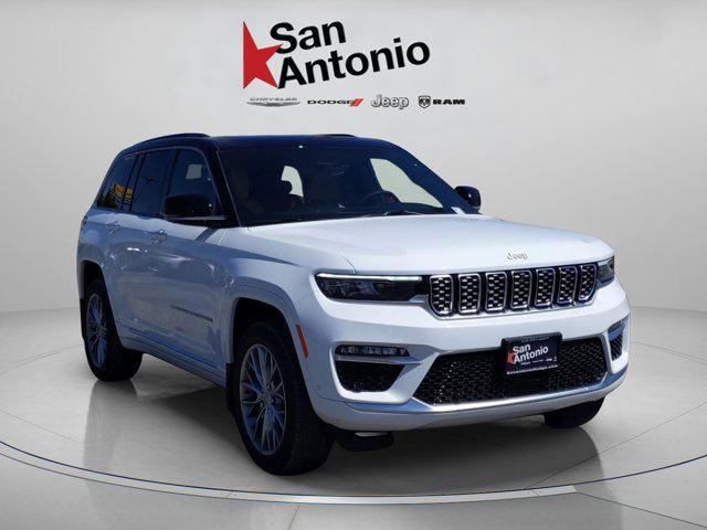 new 2025 Jeep Grand Cherokee car, priced at $54,400