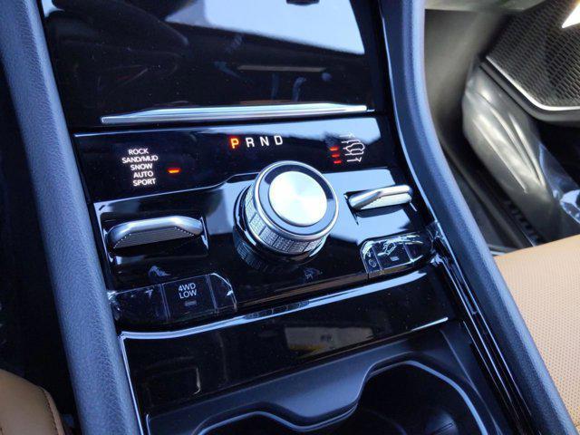 new 2025 Jeep Grand Cherokee car, priced at $54,400