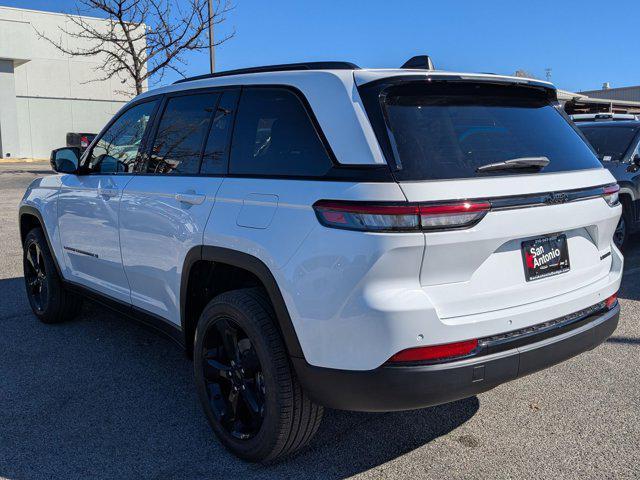 new 2025 Jeep Grand Cherokee car, priced at $44,943