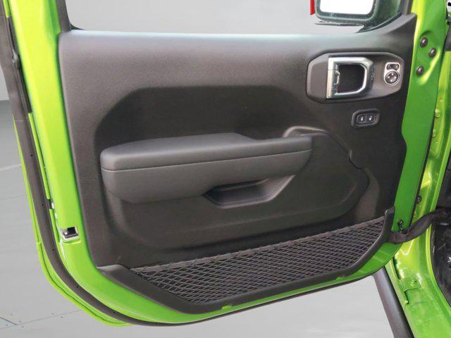 new 2025 Jeep Wrangler car, priced at $41,628