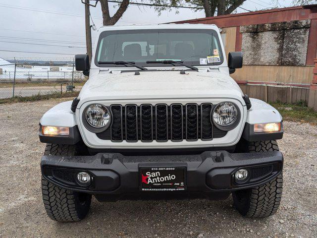 new 2025 Jeep Gladiator car, priced at $40,978