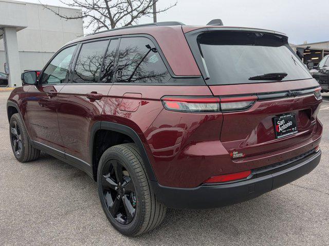 new 2025 Jeep Grand Cherokee car, priced at $48,287