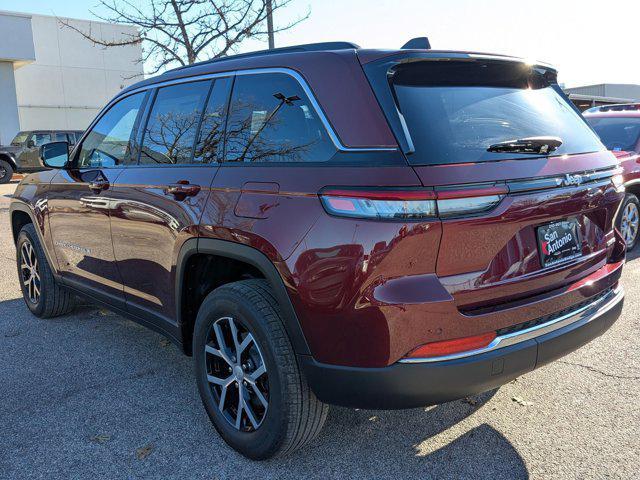 new 2025 Jeep Grand Cherokee car, priced at $42,920