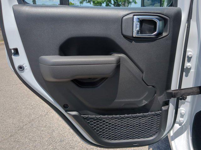 new 2025 Jeep Gladiator car, priced at $38,861