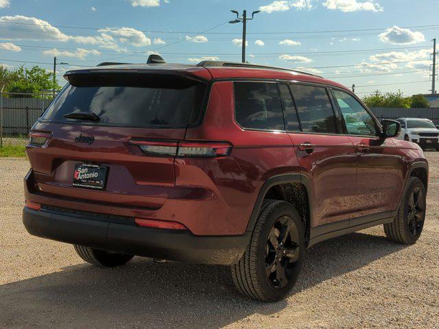 new 2024 Jeep Grand Cherokee L car, priced at $41,924