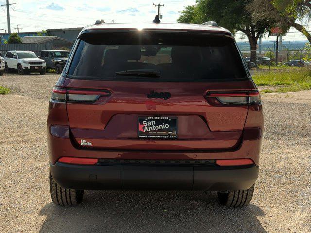 new 2024 Jeep Grand Cherokee L car, priced at $41,924