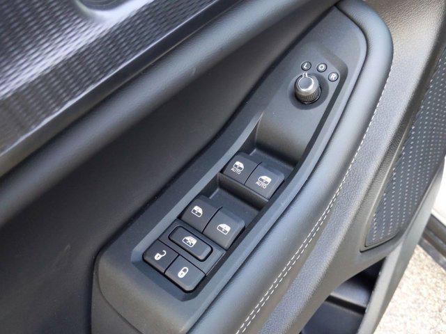 new 2025 Jeep Grand Cherokee L car, priced at $39,136