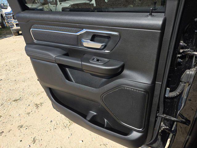 new 2025 Ram 1500 car, priced at $43,387