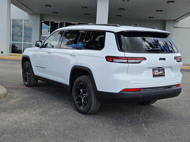 new 2024 Jeep Grand Cherokee L car, priced at $40,309