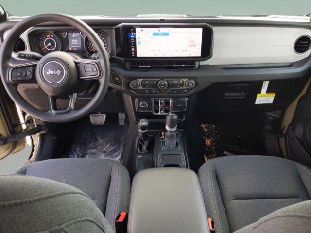 new 2025 Jeep Wrangler car, priced at $37,313