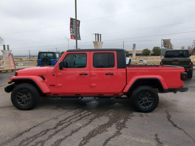 used 2024 Jeep Gladiator car, priced at $39,672