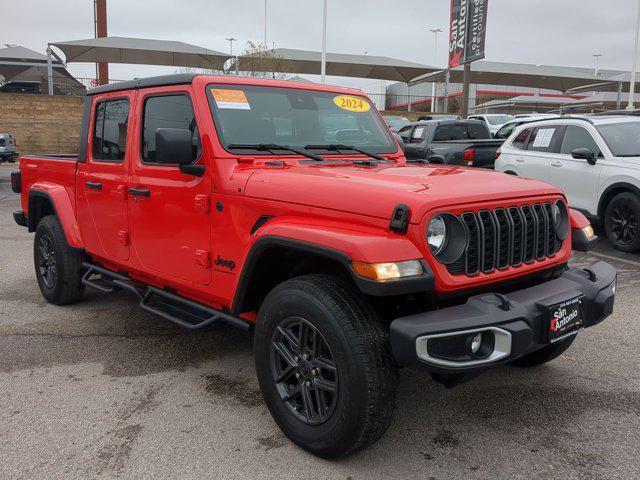 used 2024 Jeep Gladiator car, priced at $39,672