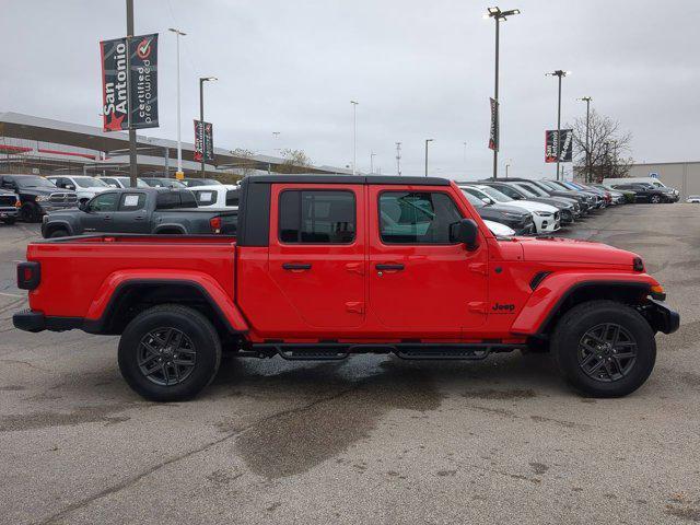 used 2024 Jeep Gladiator car, priced at $39,672