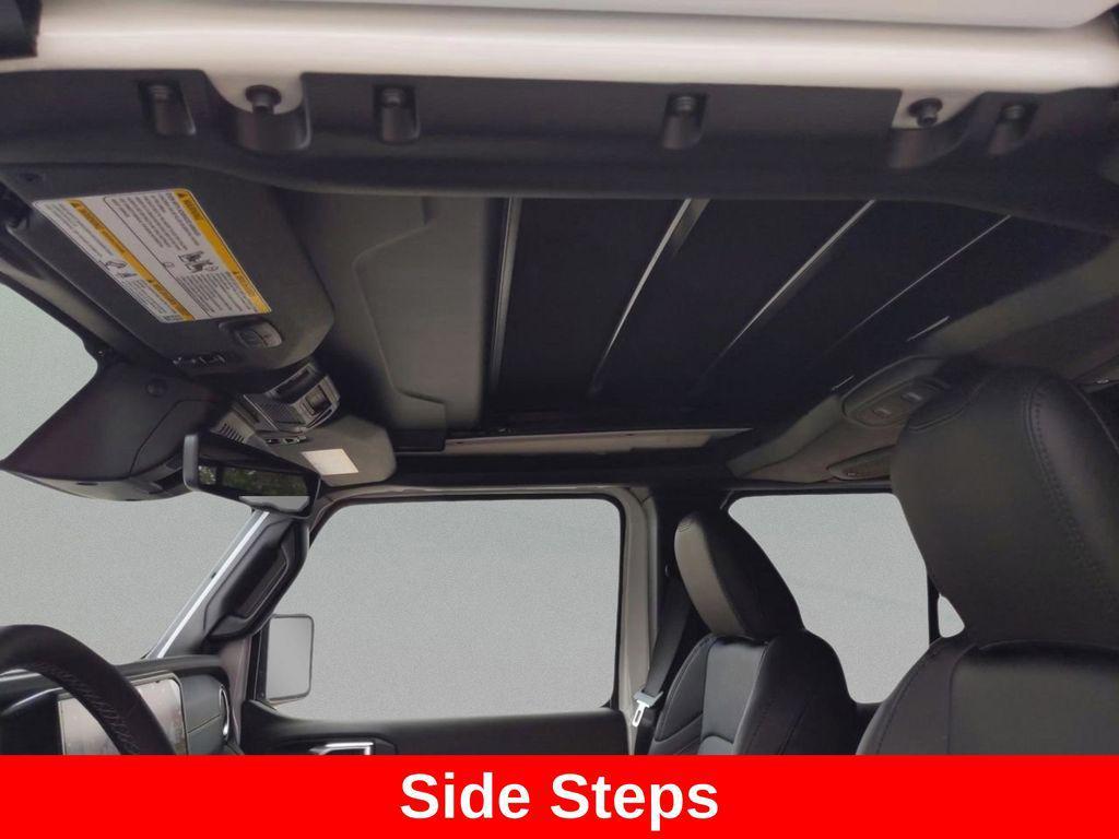 new 2025 Jeep Wrangler car, priced at $49,550