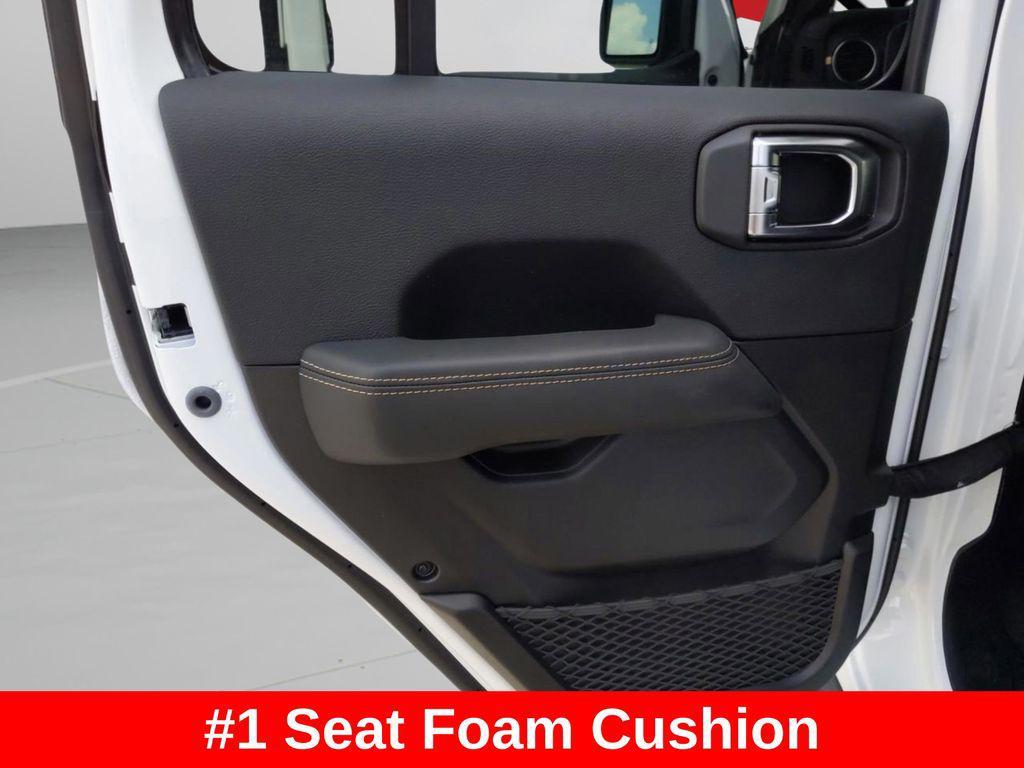 new 2025 Jeep Wrangler car, priced at $49,550