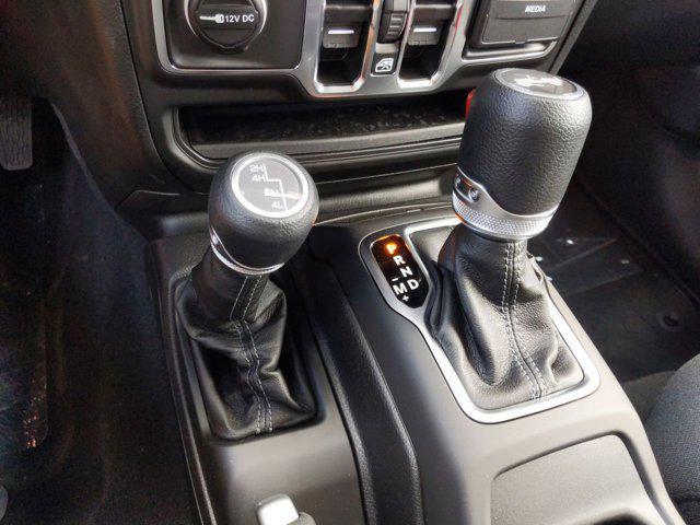 new 2025 Jeep Wrangler car, priced at $45,426