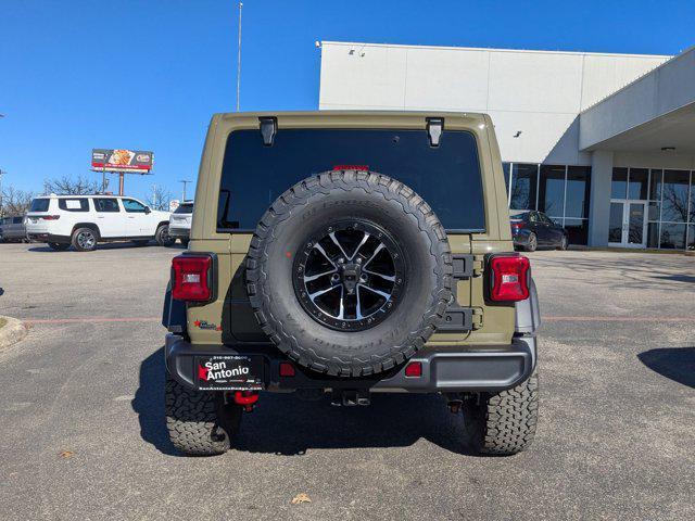 new 2025 Jeep Wrangler car, priced at $61,617