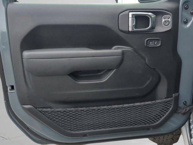 new 2025 Jeep Wrangler car, priced at $46,393