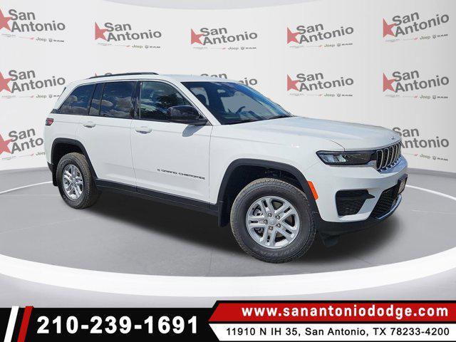 new 2025 Jeep Grand Cherokee car, priced at $36,970