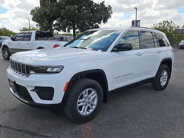 new 2025 Jeep Grand Cherokee car, priced at $36,970