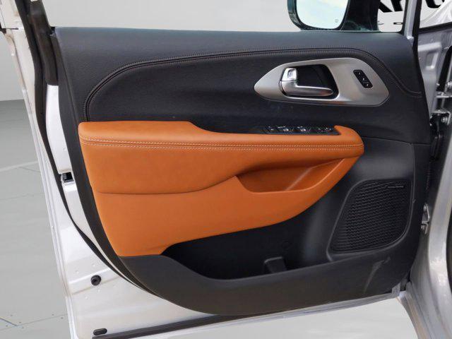 new 2026 Chrysler Pacifica car, priced at $50,989