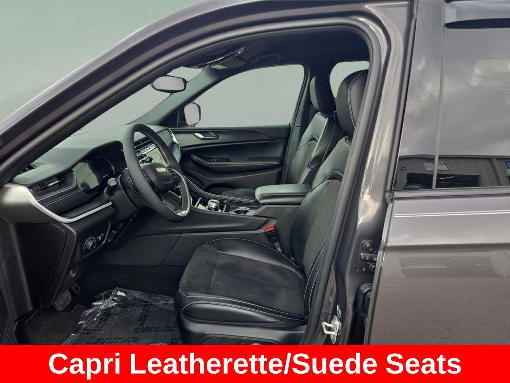 used 2024 Jeep Grand Cherokee car, priced at $30,515