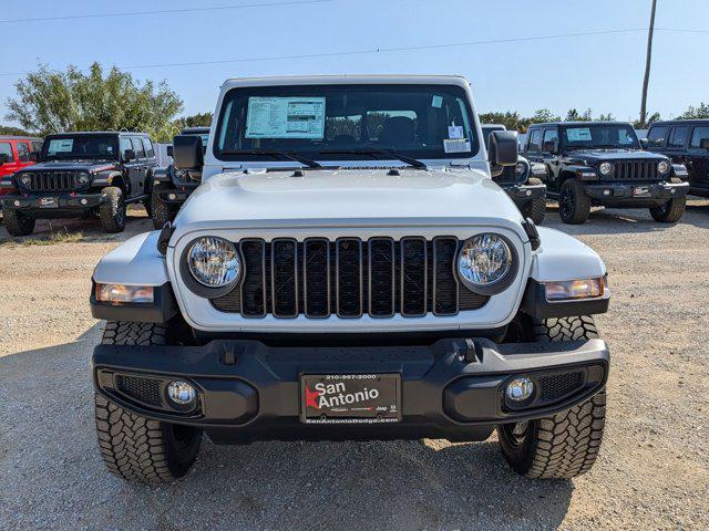 new 2025 Jeep Gladiator car, priced at $40,912