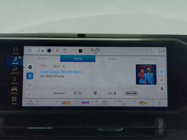 new 2025 Jeep Gladiator car, priced at $39,725