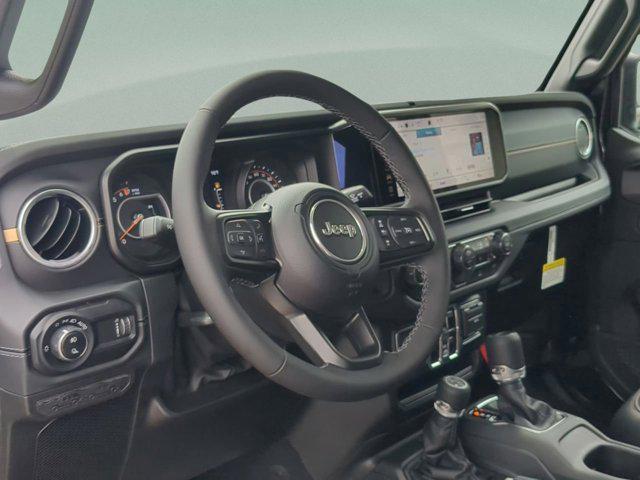 new 2025 Jeep Gladiator car, priced at $39,725