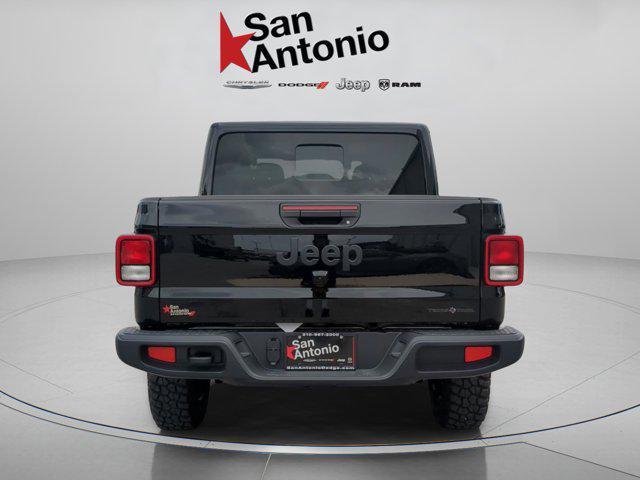 new 2025 Jeep Gladiator car, priced at $39,725