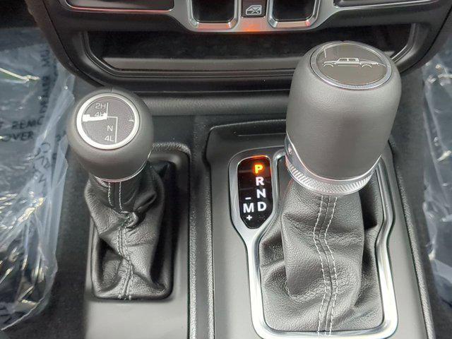new 2025 Jeep Gladiator car, priced at $42,829
