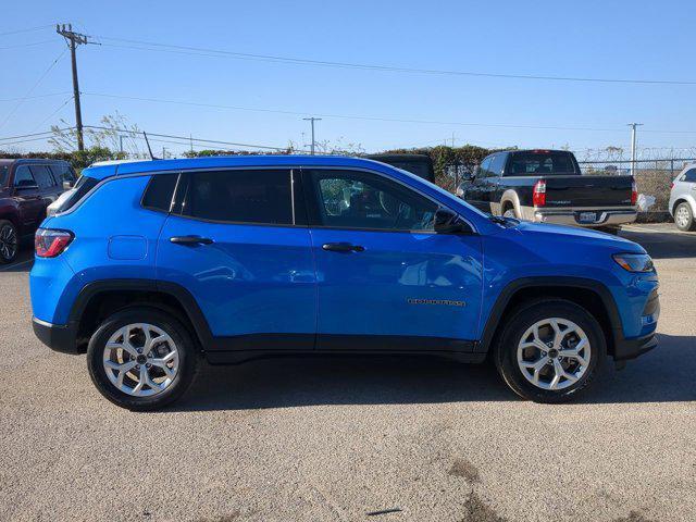 used 2025 Jeep Compass car, priced at $23,000