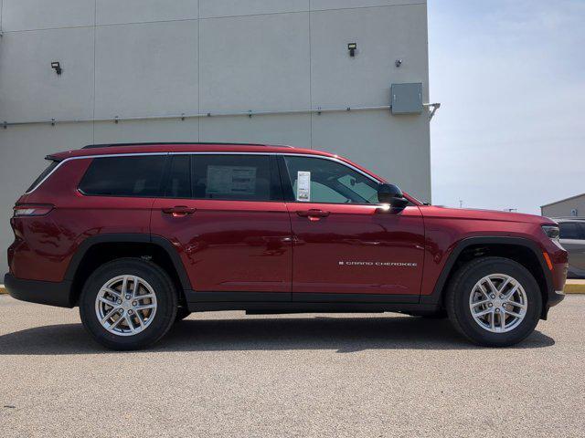 new 2025 Jeep Grand Cherokee L car, priced at $40,302