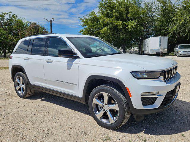 new 2024 Jeep Grand Cherokee car, priced at $46,076