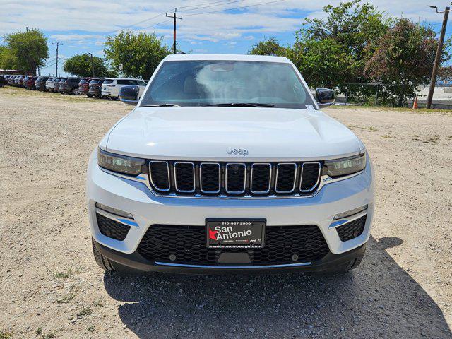 new 2024 Jeep Grand Cherokee car, priced at $46,076